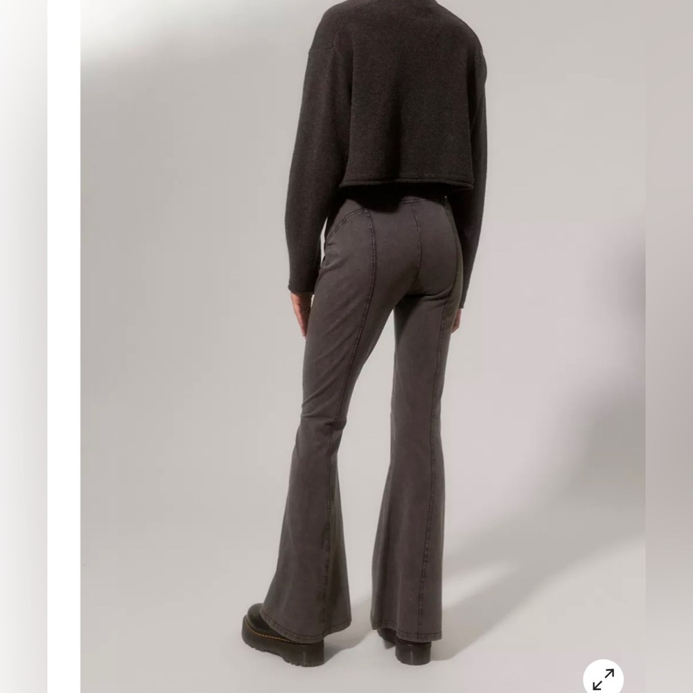 Urban Outfitters Out From Under XL FLARED YOGA PANTS